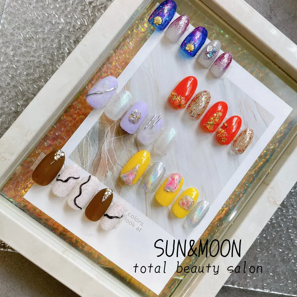 ネイル SUN&MOON REOのネイルデザイン