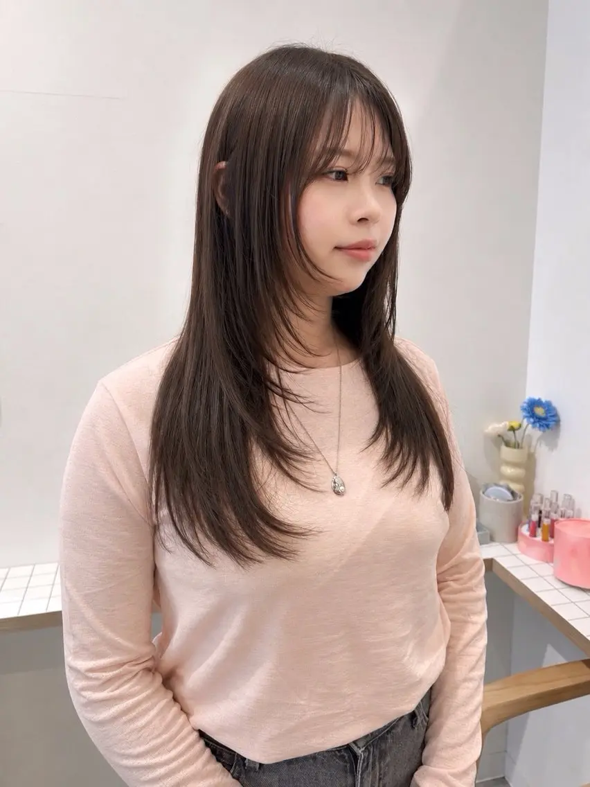 ロング カラー ロングレイヤー レイヤーカット ロング keshiki 大名のヘアスタイル