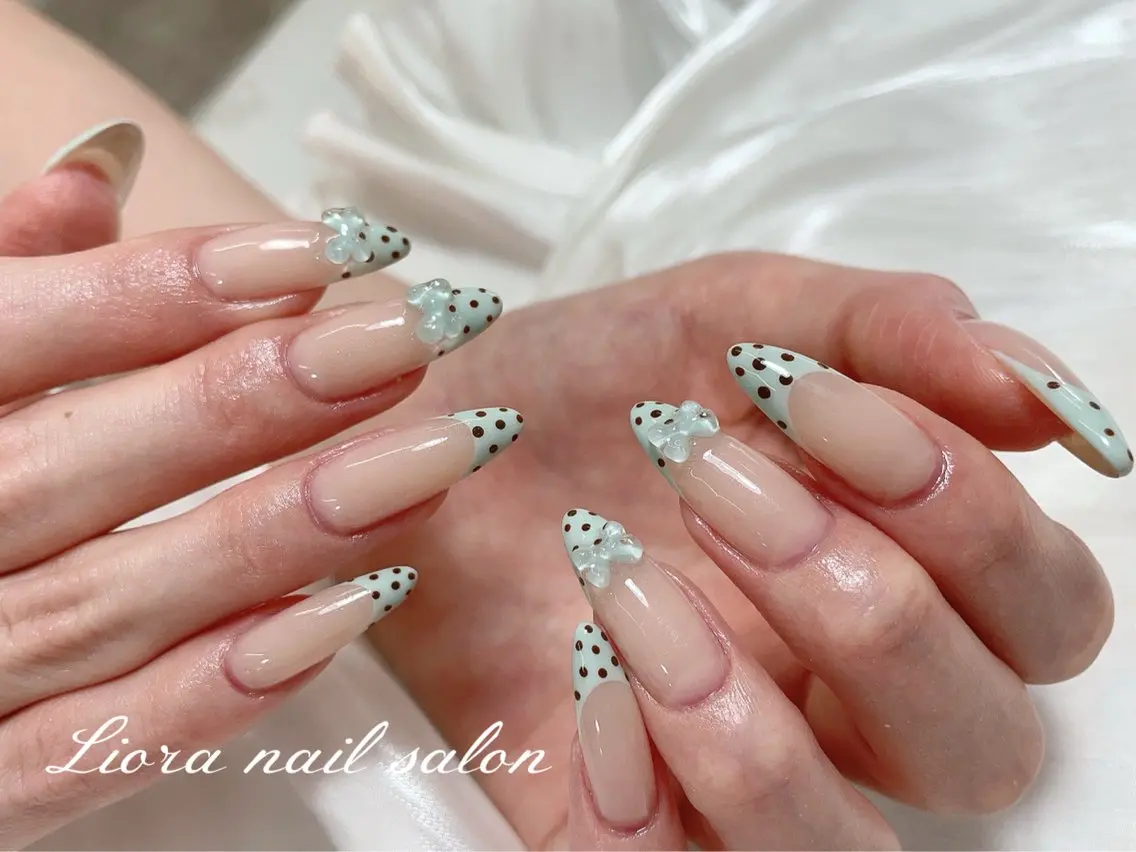ネイル チークネイル フットネイル フレンチネイル ジェルネイル ガーリー ハンドネイル Liora nailのネイルデザイン