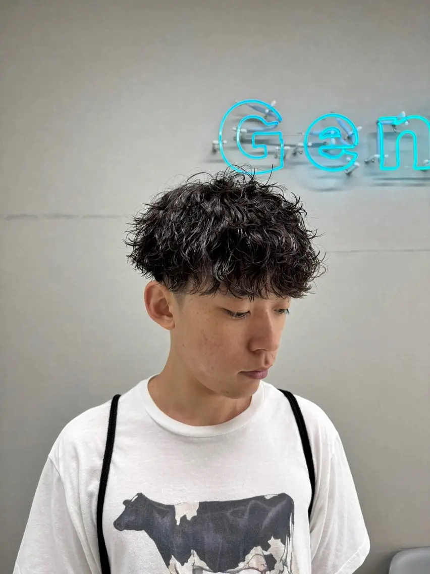 【学生限定‼️‼️】カット➕どのパーマでもOK🙆‍♀️の写真