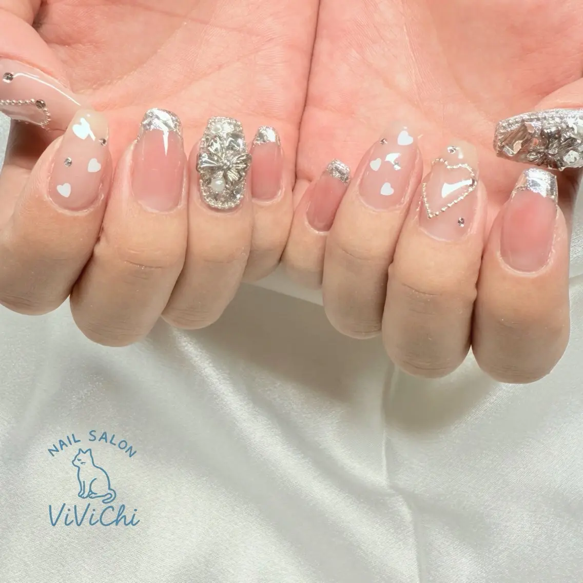 ネイル ハンドネイル ViViChi 梨帆のネイルデザイン