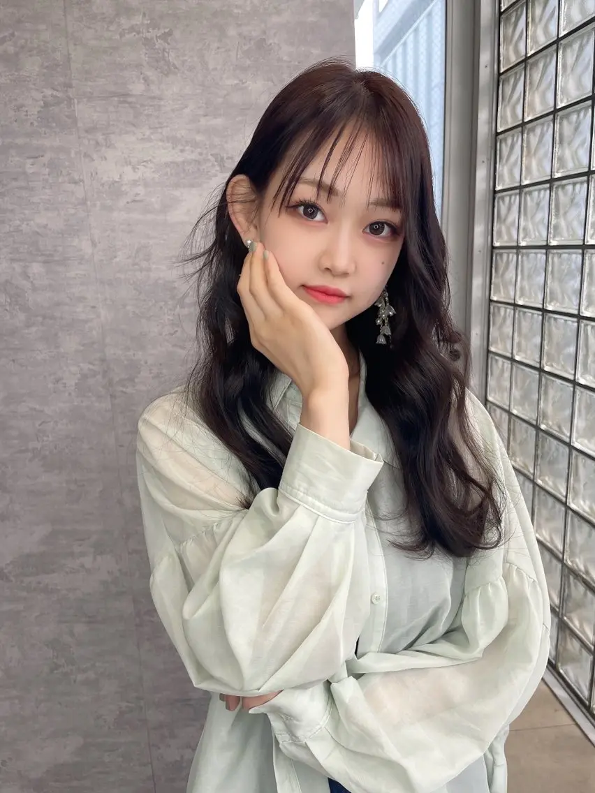 ロング ヘアアレンジ 髪質改善 ヨシンモリ シースルーバング トリートメント あいう えおのその他イメージ