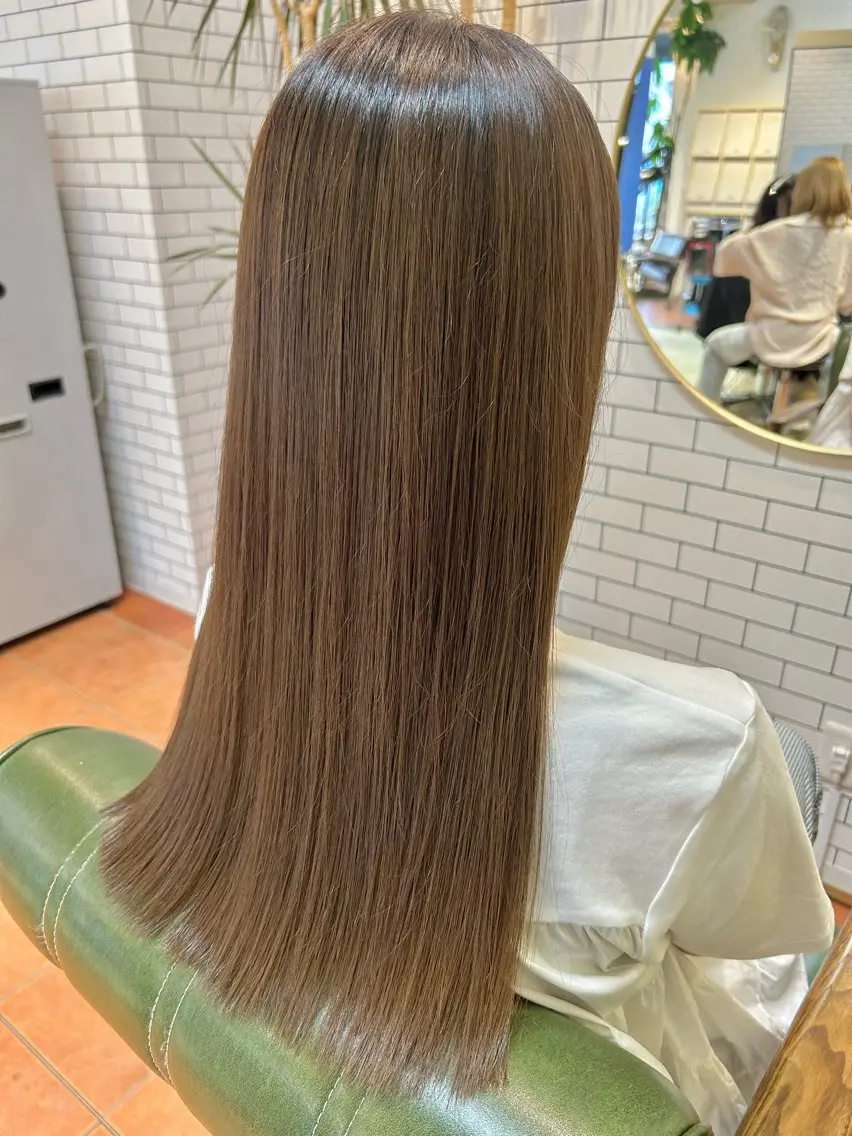ロング カラー カット ヘアカラー トリートメント 石井 佑樹のヘアスタイル