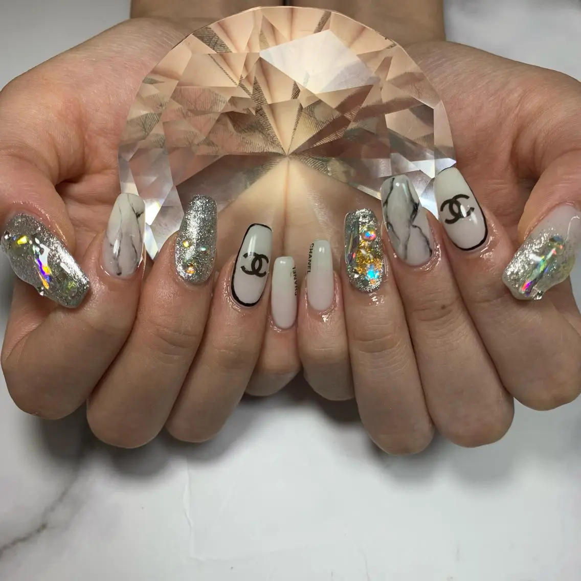 ネイル 大理石ネイル(マーブル) happiness nailのネイルデザイン