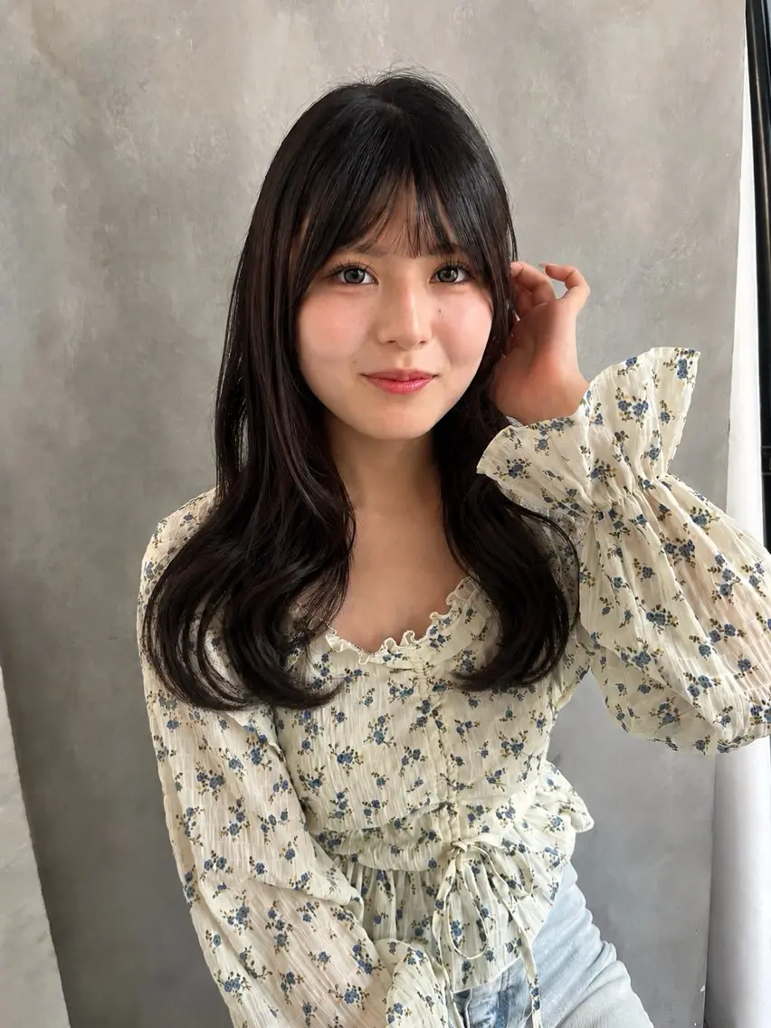 ミディアム カラー カット ヘアカラー Grow by NYNY 坂本 理輝のヘアスタイル