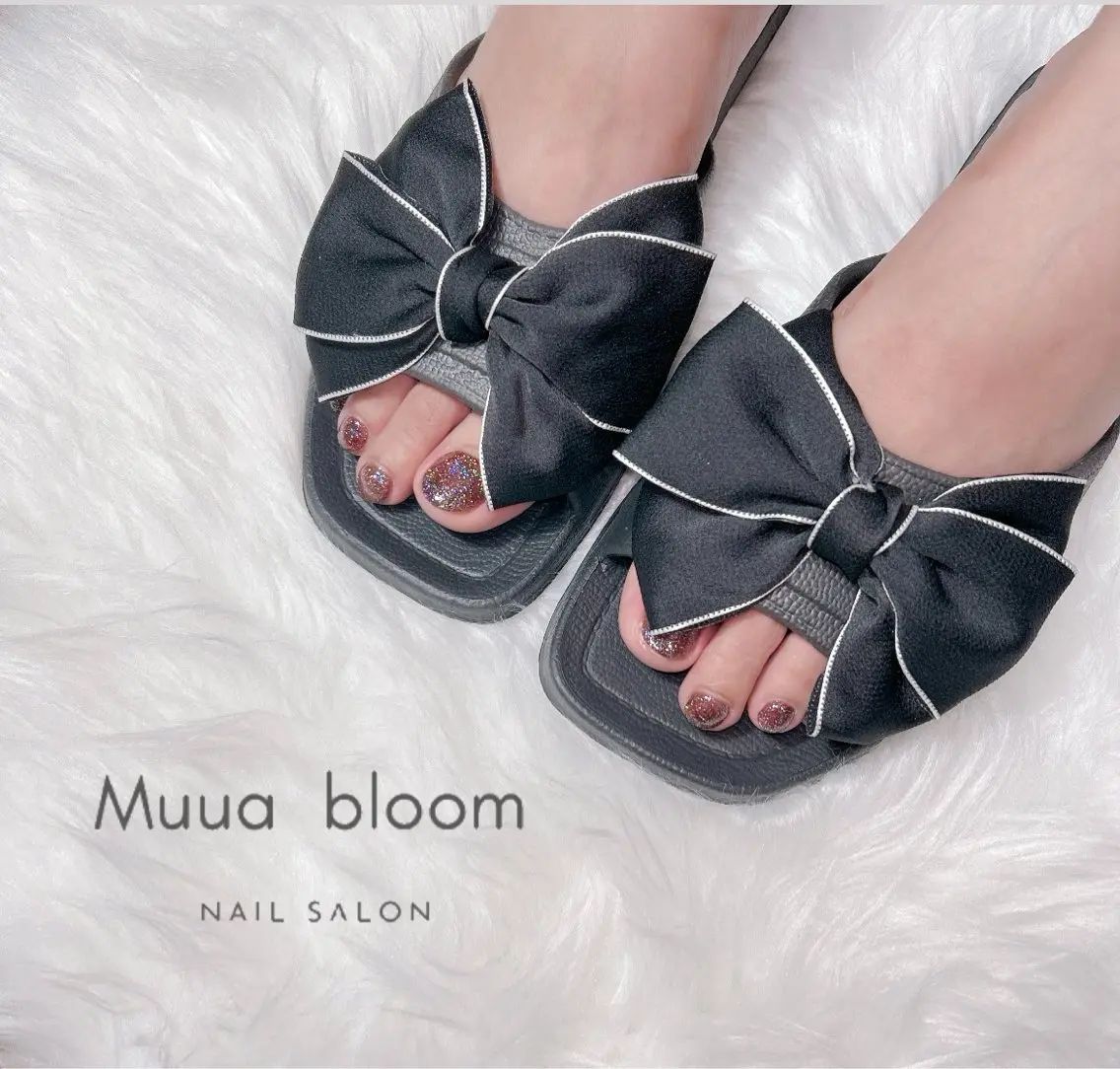 ネイル フラッシュネイル フットネイル Muua bloomのネイルデザイン