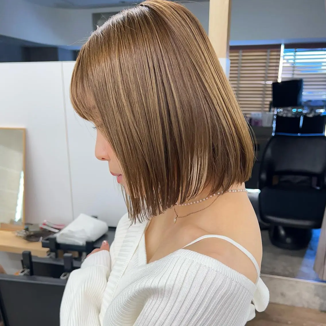 ミディアム カラー ベージュカラー ✨️今だけ無料✨️ 鶴田みなみのヘアスタイル