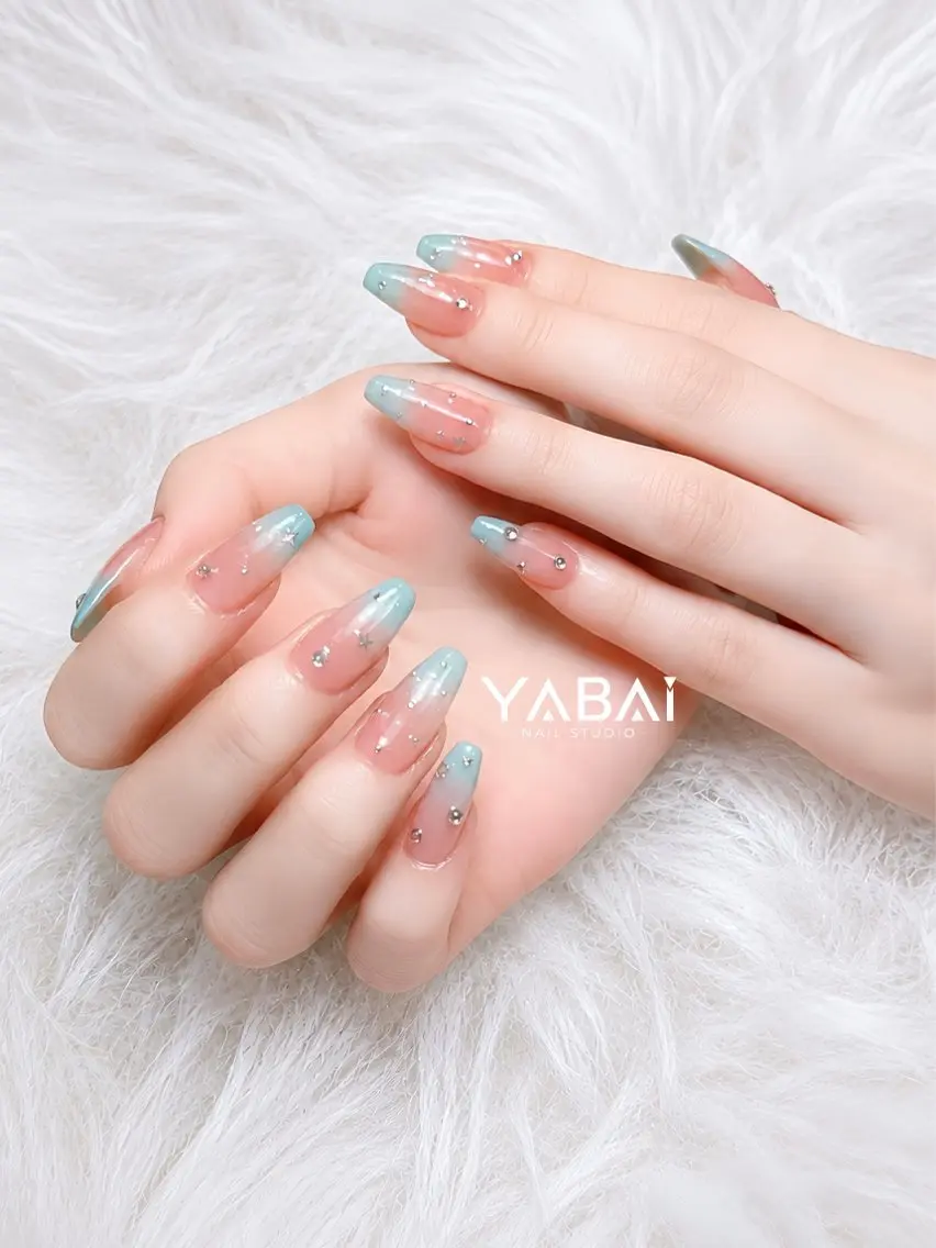 ネイル 持ち込み YABAI NAIL 本通店のネイルデザイン