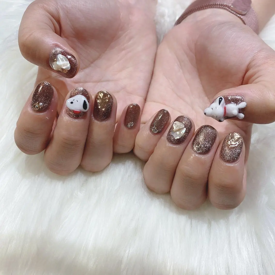 ネイル ハンドネイル 西岡 杏のネイルデザイン