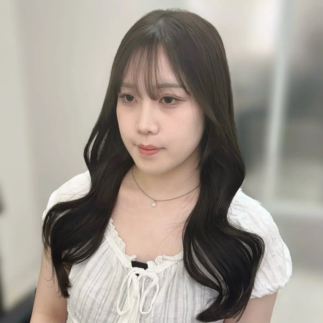 セミロング カット ヘアカラー トリートメント 𝜗𝜚cocoro 韓国𝜗𝜚のヘアスタイル