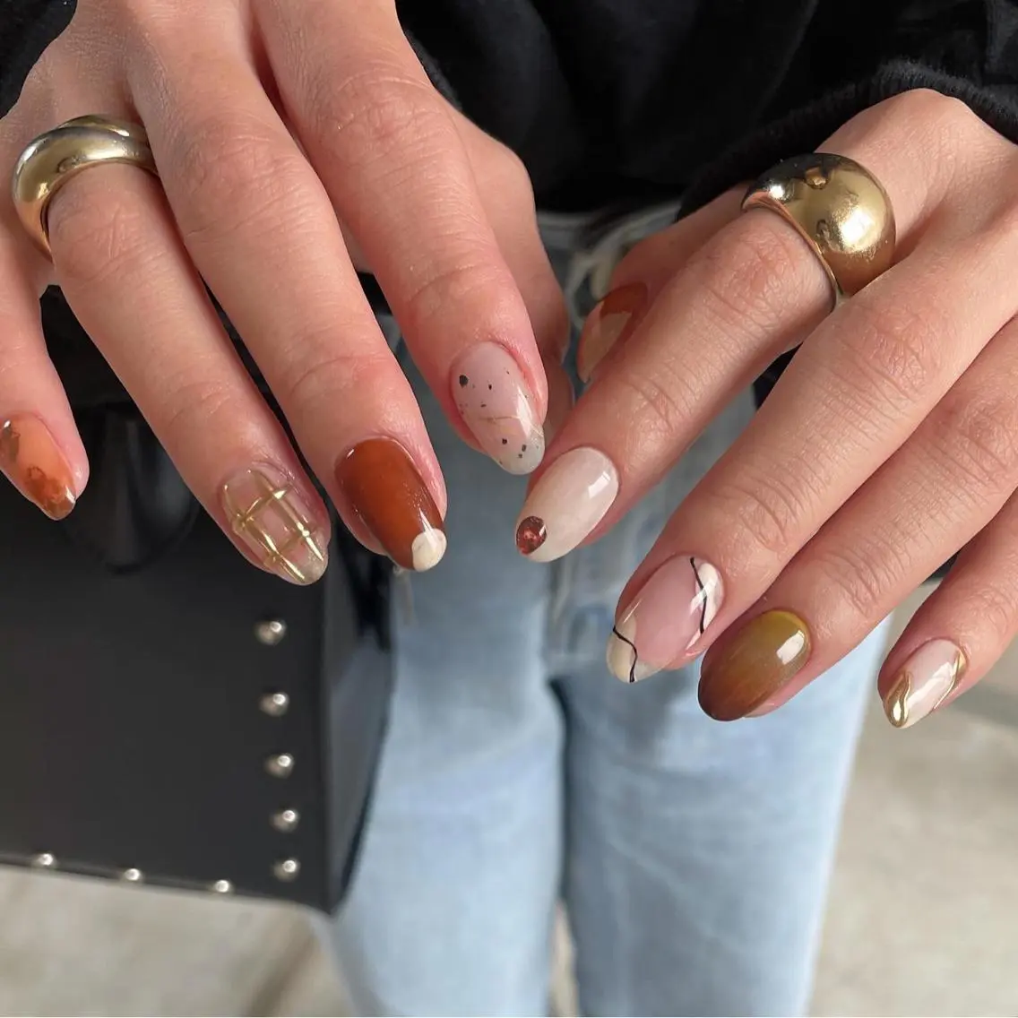 ネイル ブラウン ニュアンスネイル ハンドネイル ハンドケア lylynail YUUKAのネイルデザイン