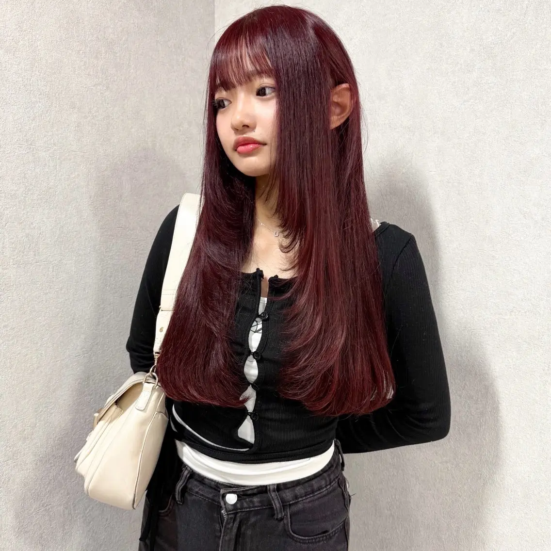 ロング カラー レッドカラー レイヤーカット カット ヘアカラー 🎀ミルクティー/暖 色×レイヤー/マリアのヘアスタイル