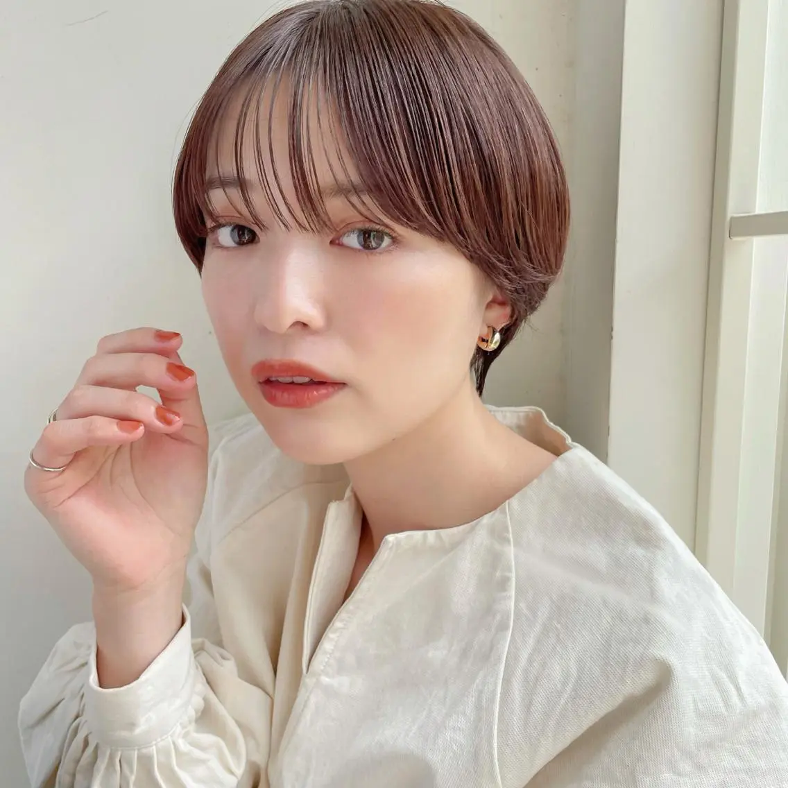 ショート カラー ブラウンカラー マロンブラウン ショートヘア ✨👑お洒落ショート ❣️村上せいな✨のヘアスタイル