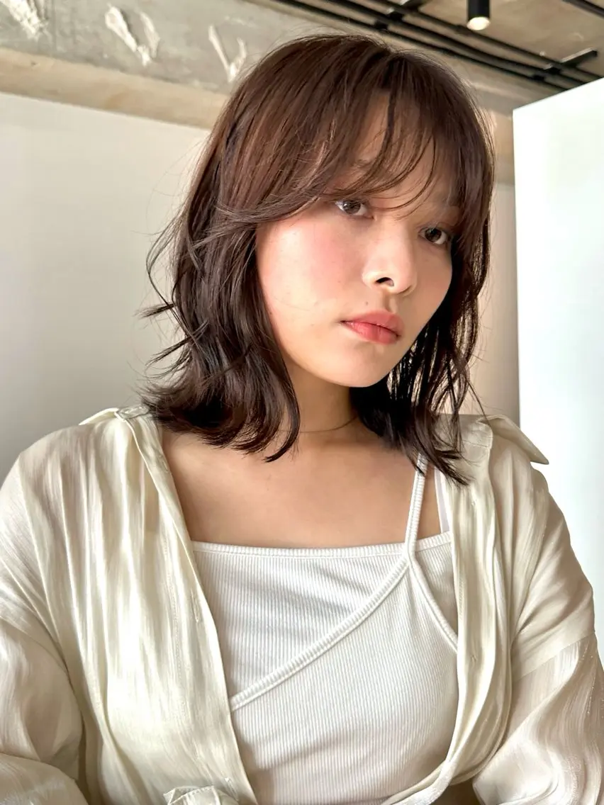 ミディアム カラー パーマ kazuki【顔周り ×レイヤーカット】のヘアスタイル