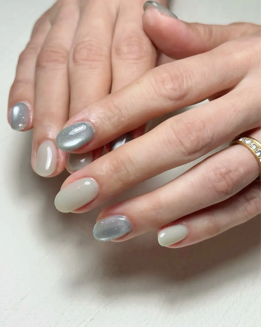 ネイル ハンドネイル Tiny Glowのネイルデザイン