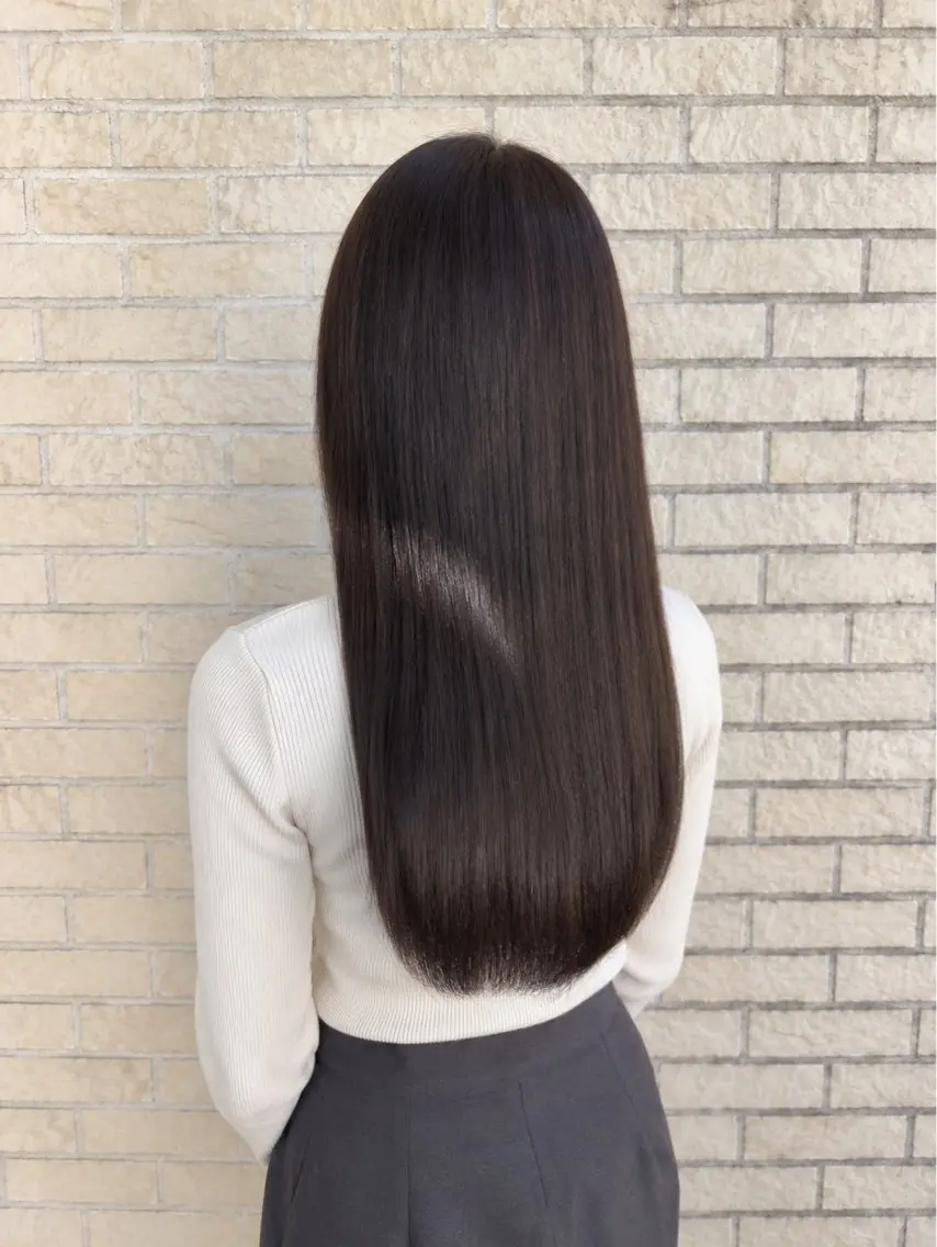 ロング カラー ヘアカラー トリートメント 【髪質改善特化】艶髪 /艶カラー田野夏鈴‪の眉毛・アイブロウイメージ