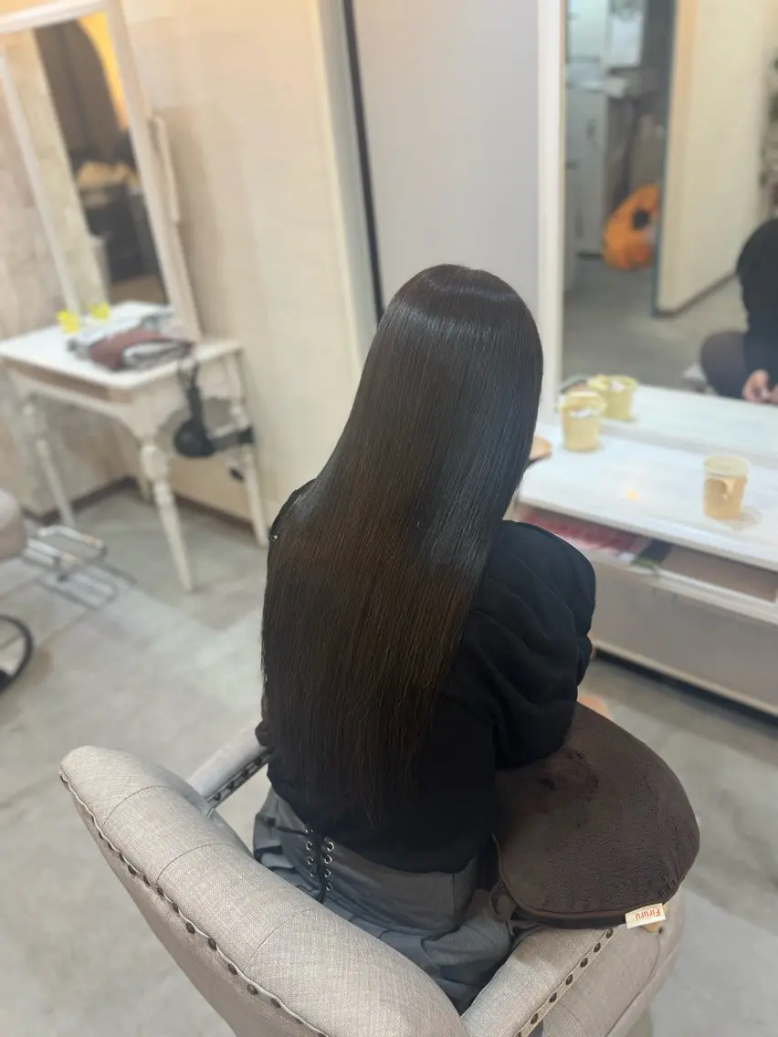 ロング カラー 三瓶 龍皇のヘアスタイル