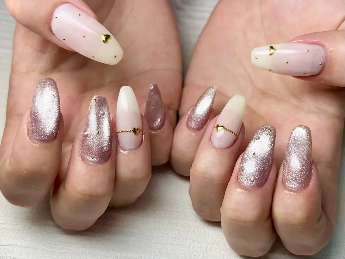 ネイル ミラーネイル ハンドネイル Queennail 北堀江Yumiのネイルデザイン