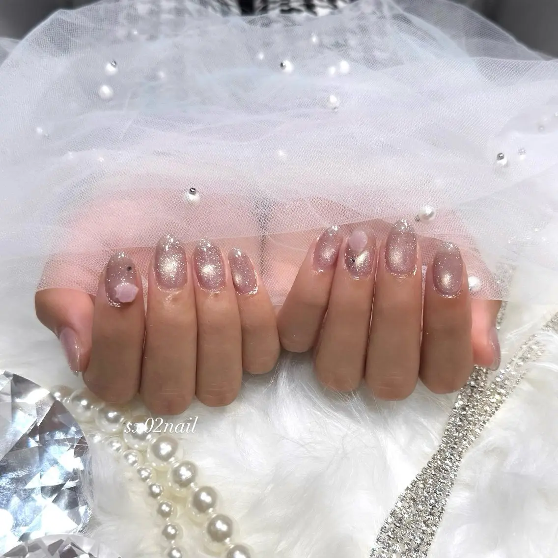 ネイル ハンドネイル 𝑆𝐸𝑅𝐴♡ 大人ギャル ワンホンのネイルデザイン