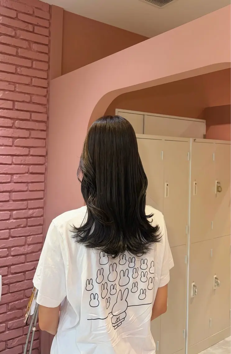 セミロング カラー カット ヘアカラー 聖菜/ hina /レイヤー/艶カラーのヘアスタイル