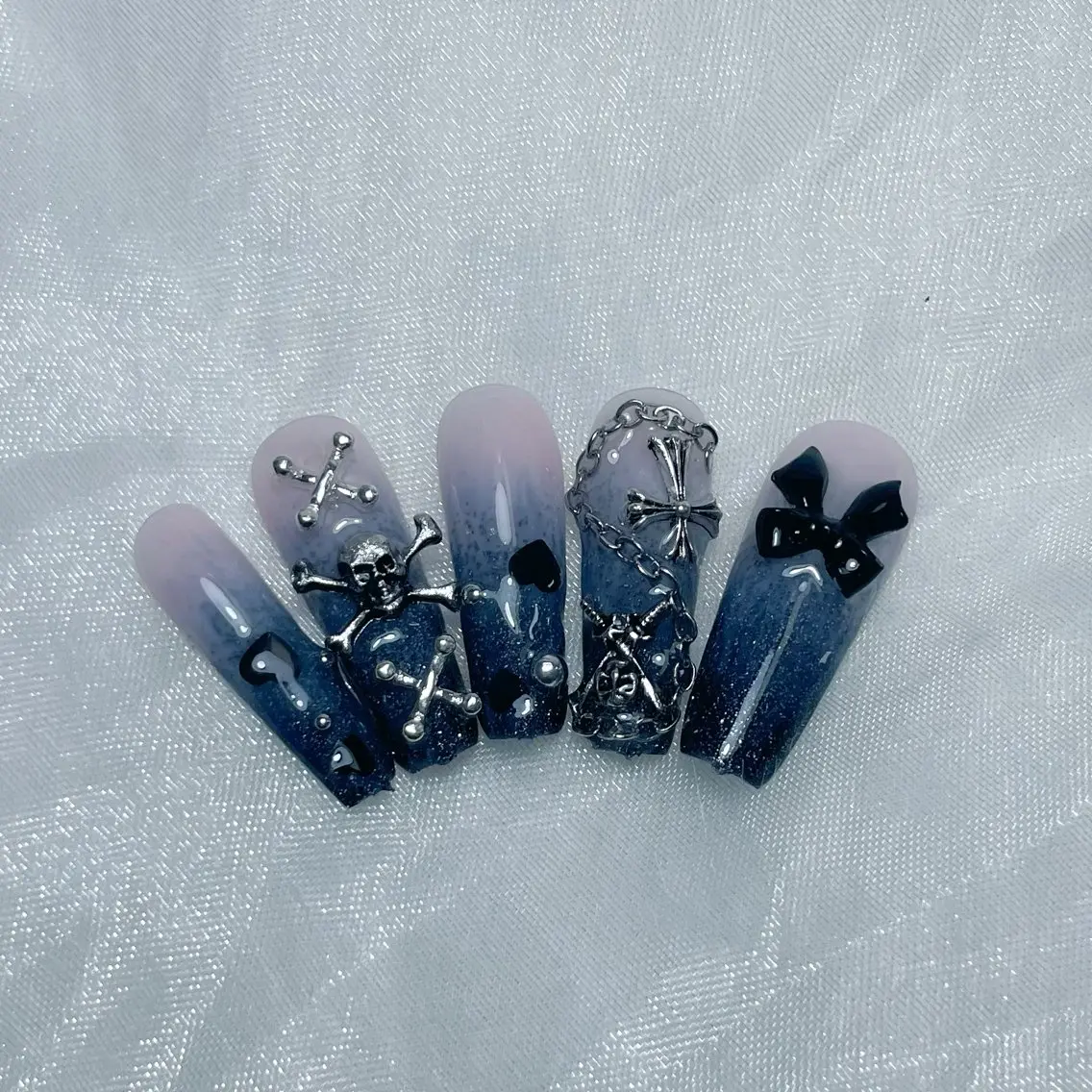 ネイル 成人式 ジェルネイル ネイルチップ ハンドネイル MoMoA Nail ネイル長さ出し専門店のネイルデザイン