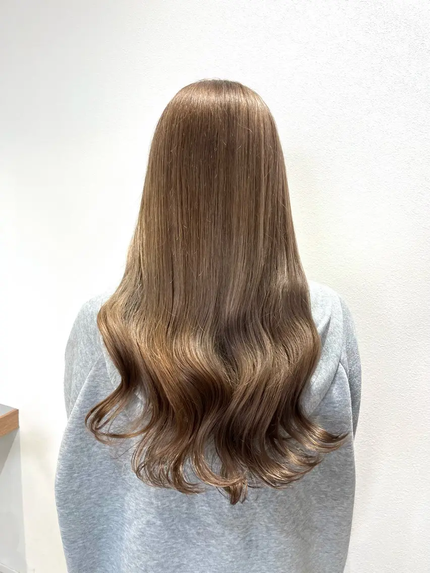 ロング カラー ヘアカラー 透明感Color🩶 髪質改善 ユウナ🦋のヘアスタイル