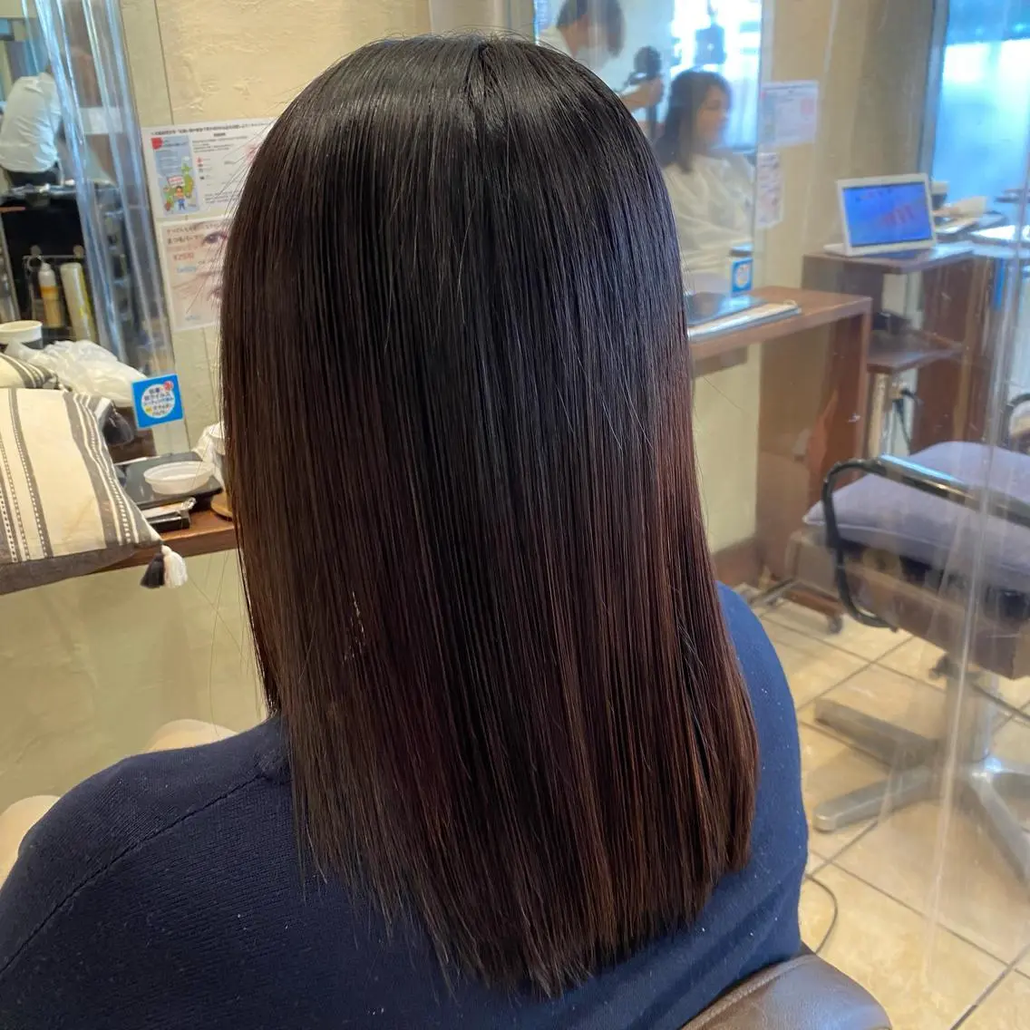 セミロング トリートメント 酸熱トリートメント 髪質改善 メンズパーマゆうひのヘアスタイル