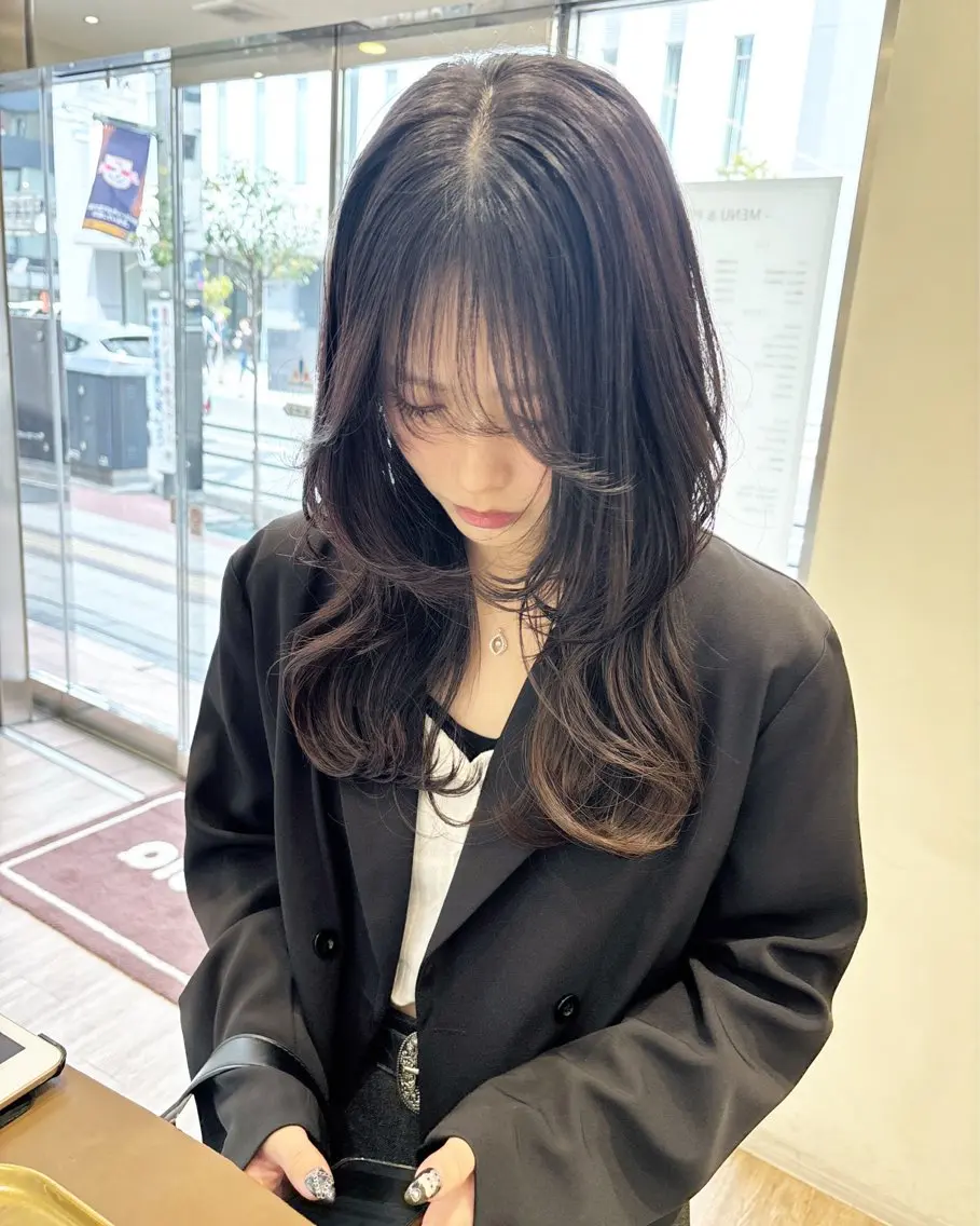 ロング カラー ブリーチ ケアブリーチ ハイトーンカラー カット ヘアカラー トリートメント ケアブリーチ 坪井佑樹のヘアスタイル
