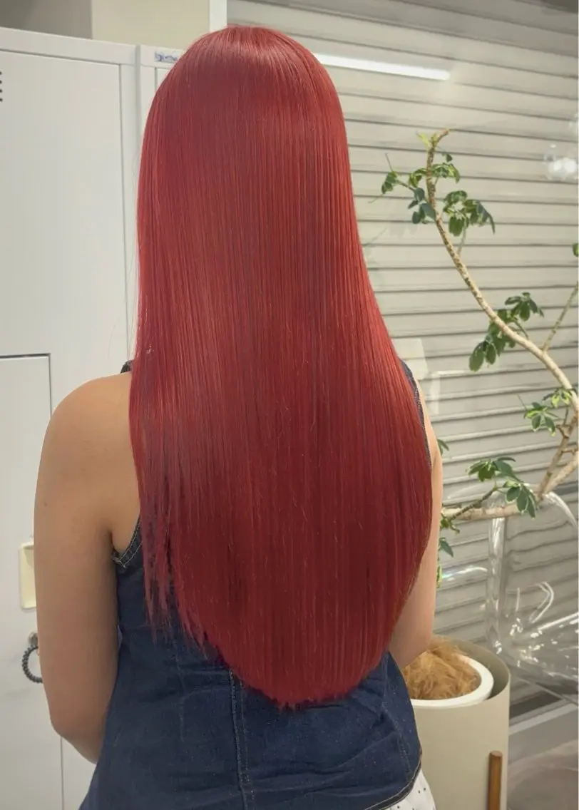 セミロング 長谷川 日南のヘアスタイル