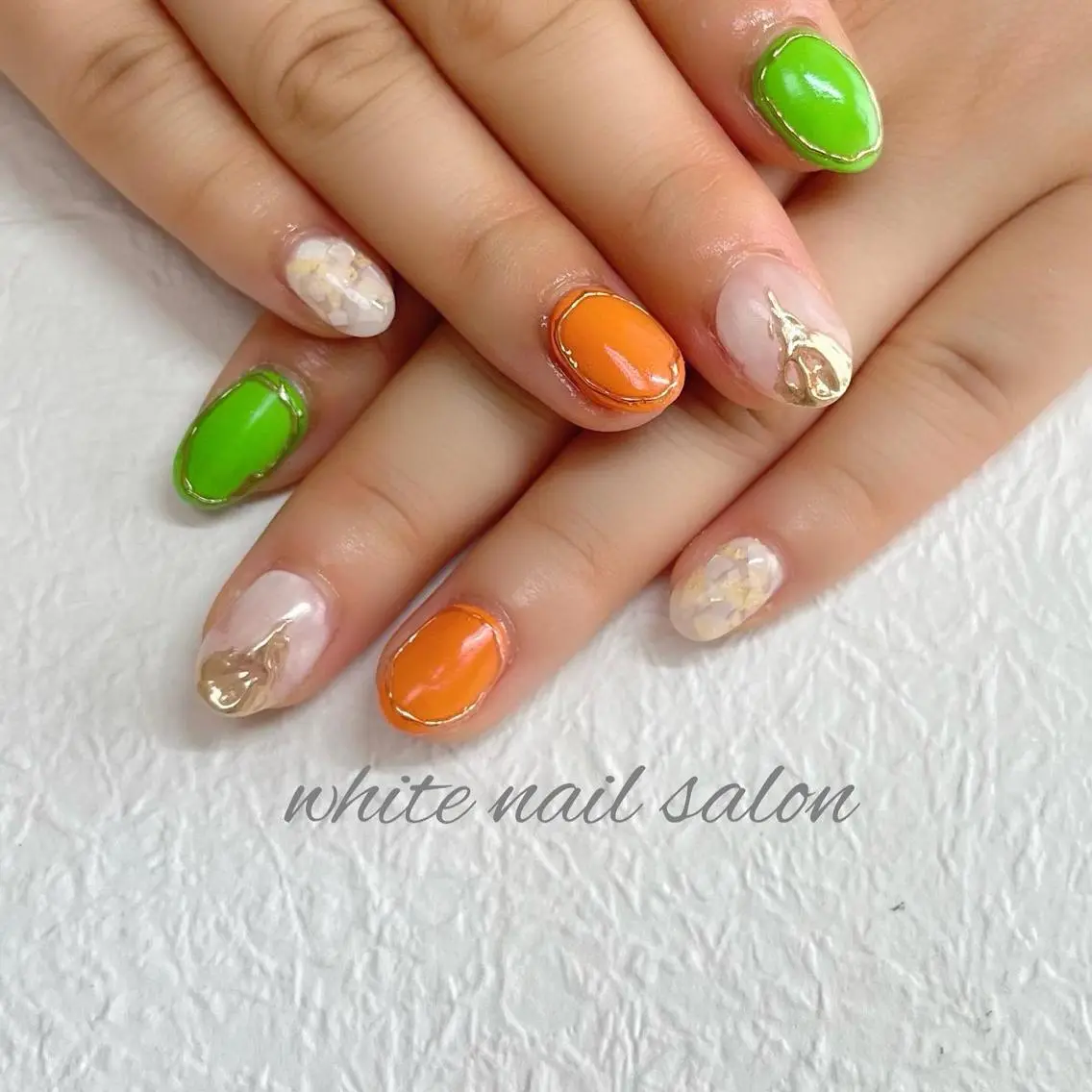 ネイル フットネイル ジェルネイル ハードジェル ラメ(グリッター) 持ち込み ハンドネイル white nail salonのネイルデザイン