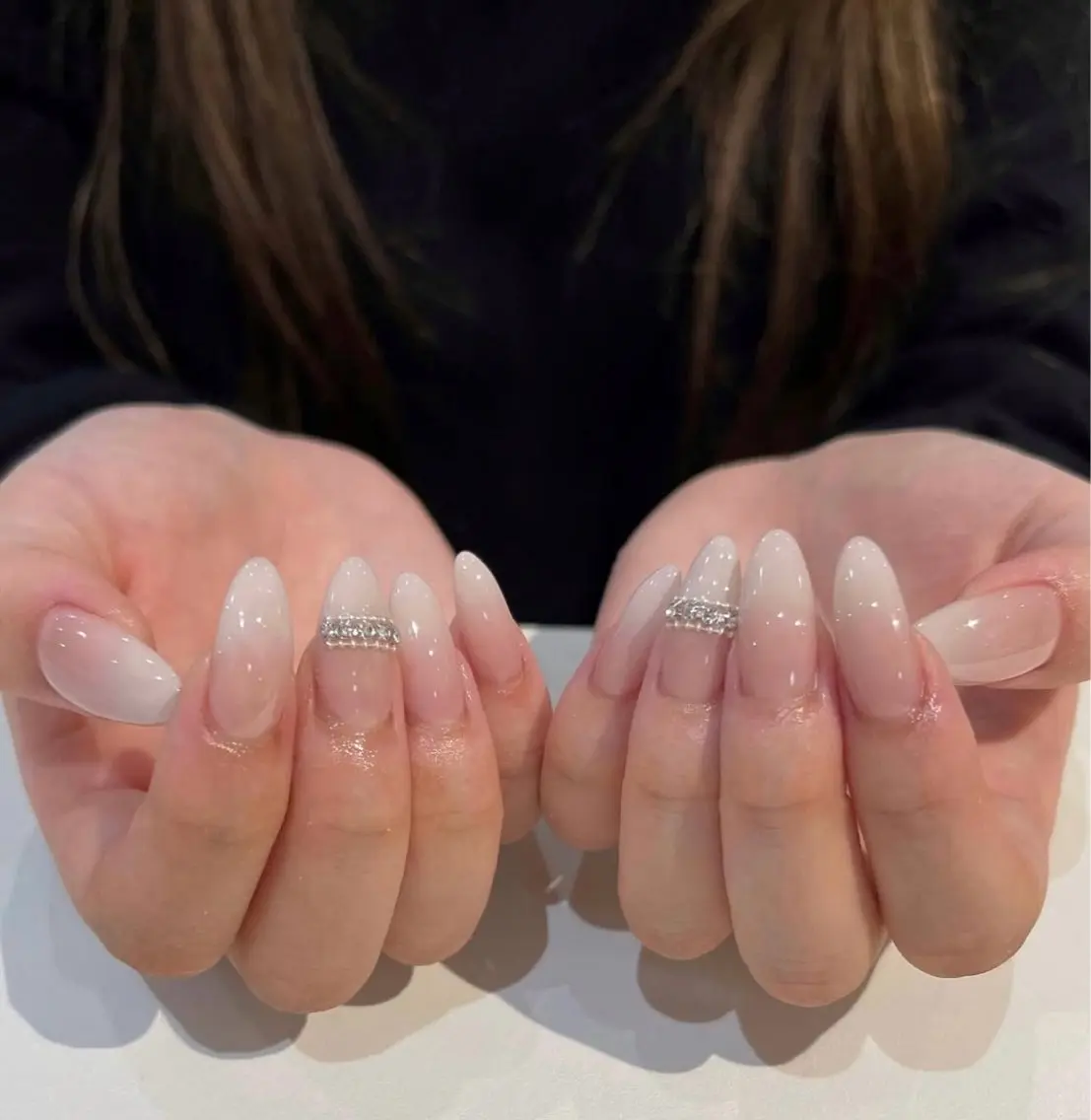 ネイル ブルー フレンチネイル ハンドネイル BERA NAILSのネイルデザイン