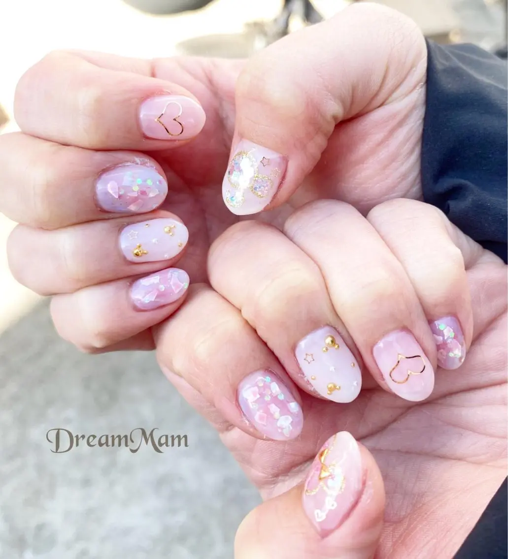 ネイル フレンチネイル ジェルネイル キラキラネイル 韓国ネイル マグネットネイル Nail Salon Dream Mamのネイルデザイン