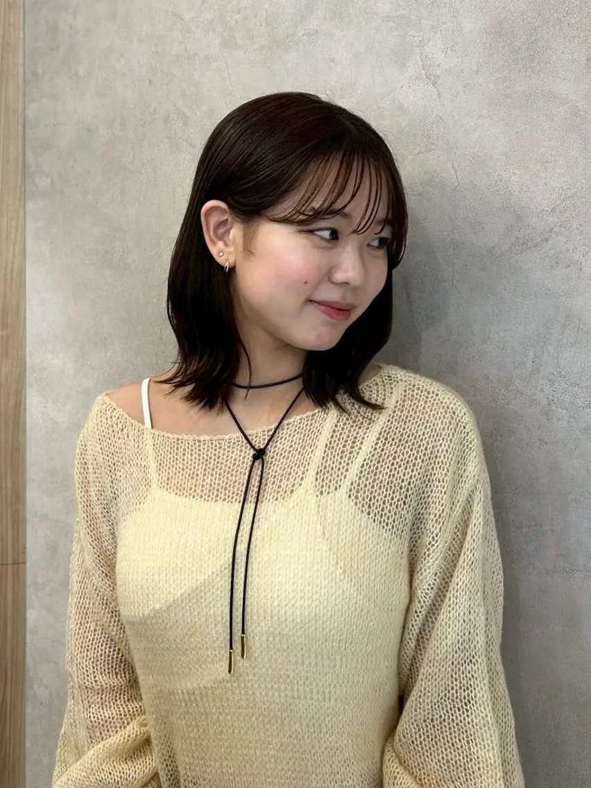 ミディアム 新宅 藍のヘアスタイル