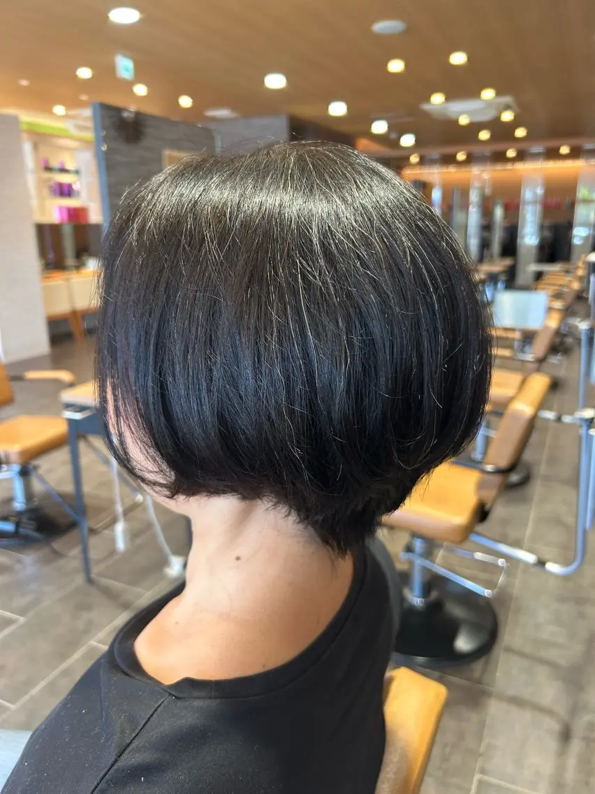 ショート 川野 柚奈のヘアスタイル