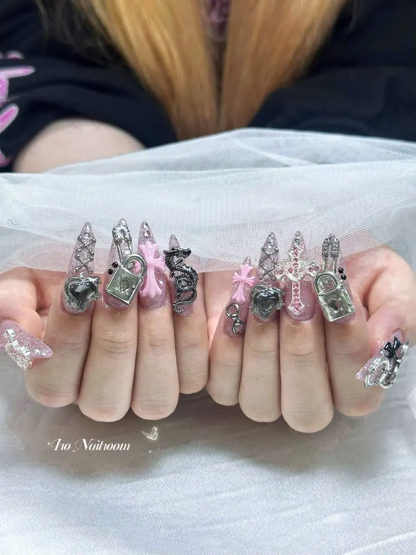 ネイル ハンドネイル iro nailのネイルデザイン