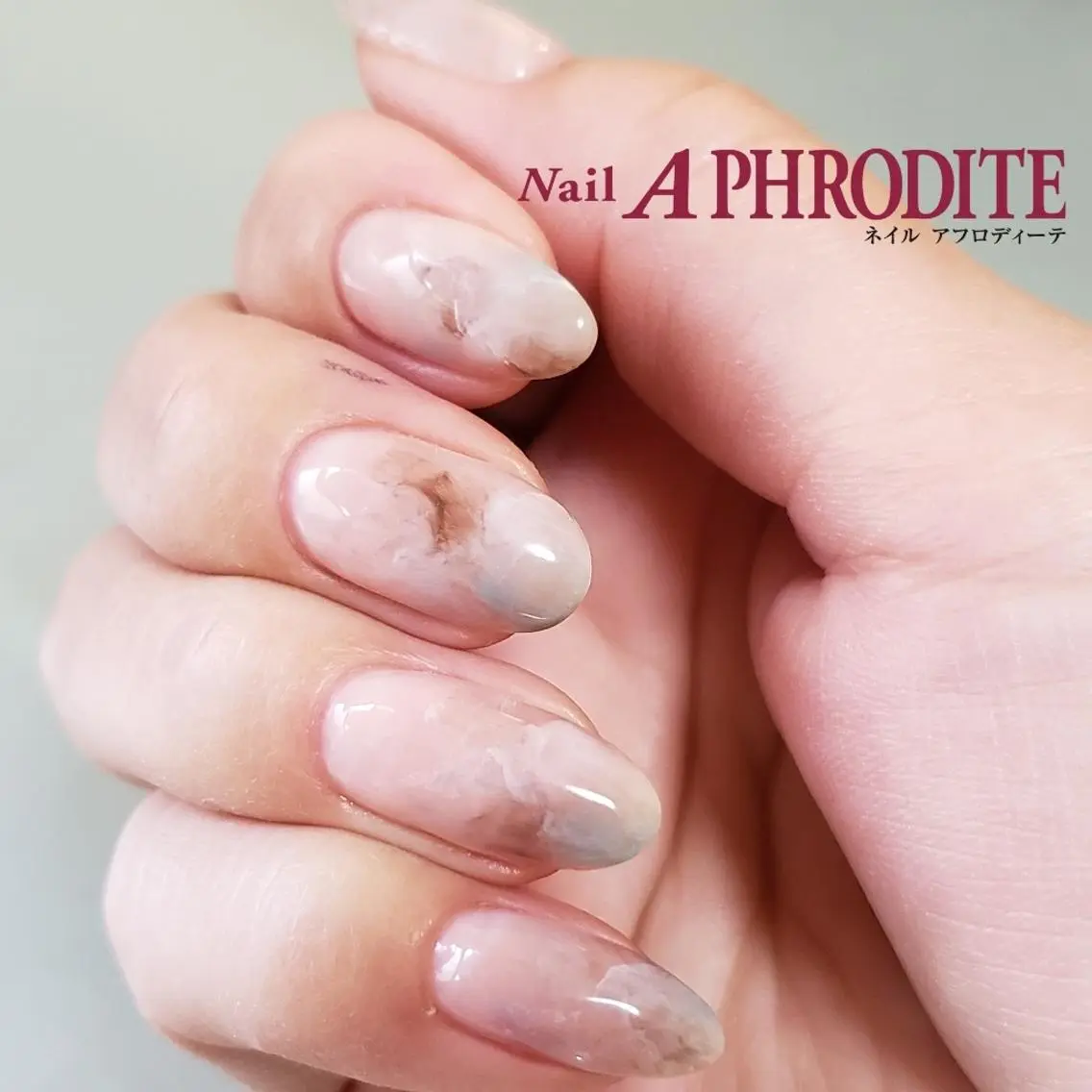 ネイル 持ち込み ハンドネイル Nail Aphroditeのネイルデザイン