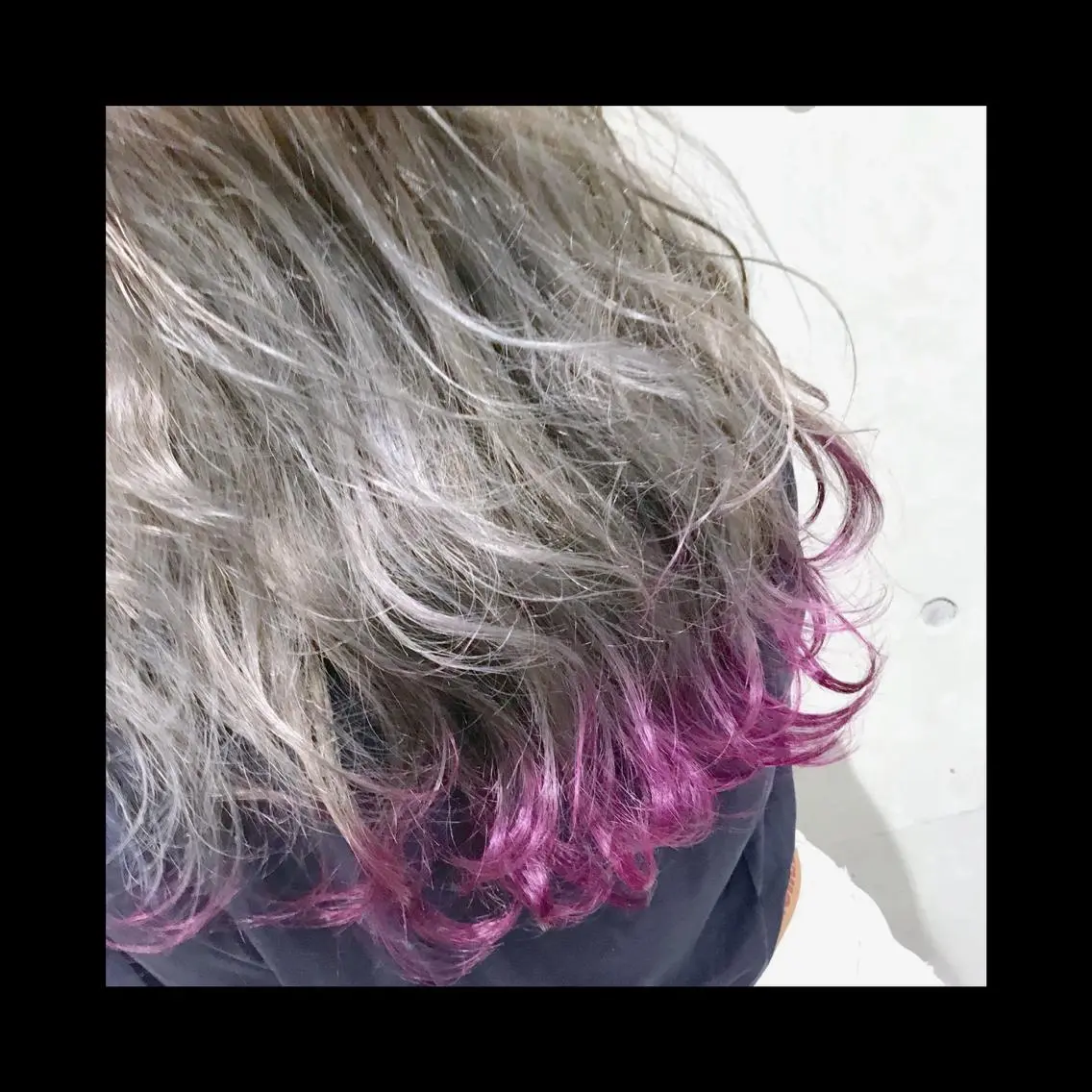セミロング カラー ヘアカラー 及川シゲル 髪質改善講師のヘアスタイル