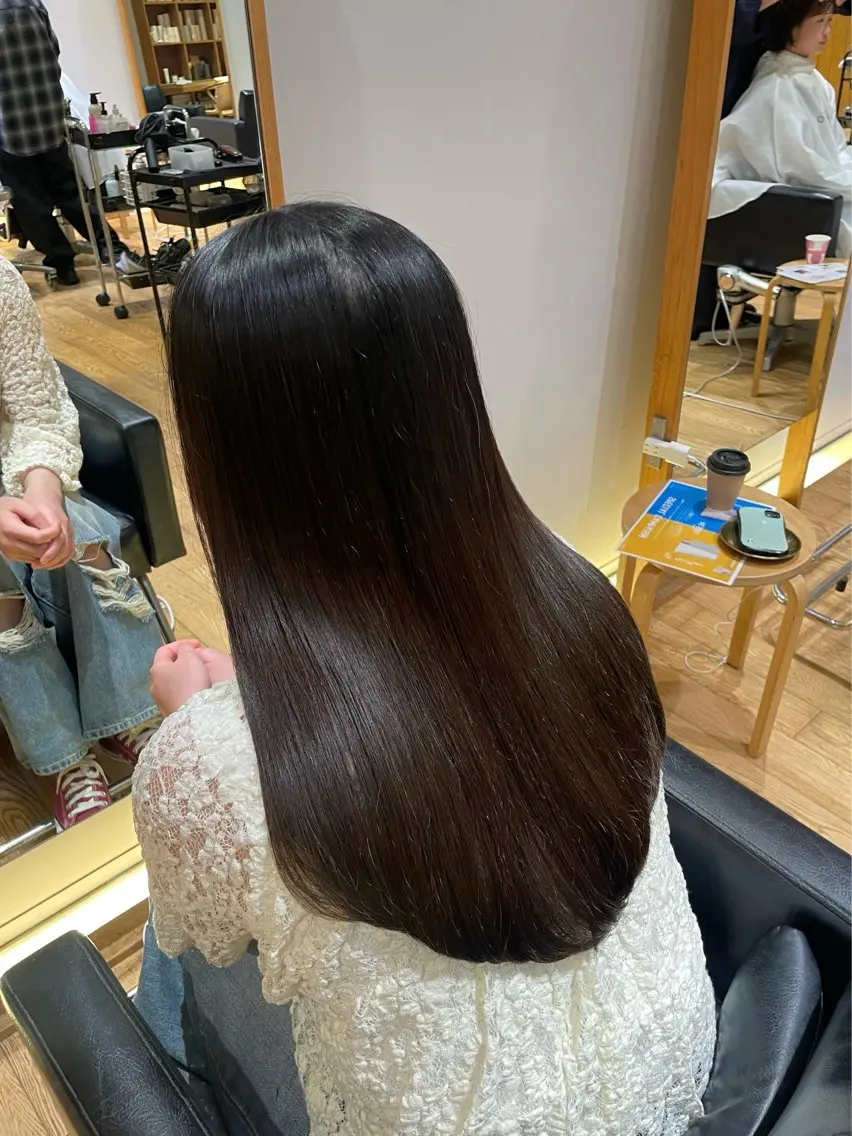 セミロング パーマ カット 縮毛矯正 トリートメント 縮毛矯正/レイヤー 🌙児玉光瑠のヘアスタイル