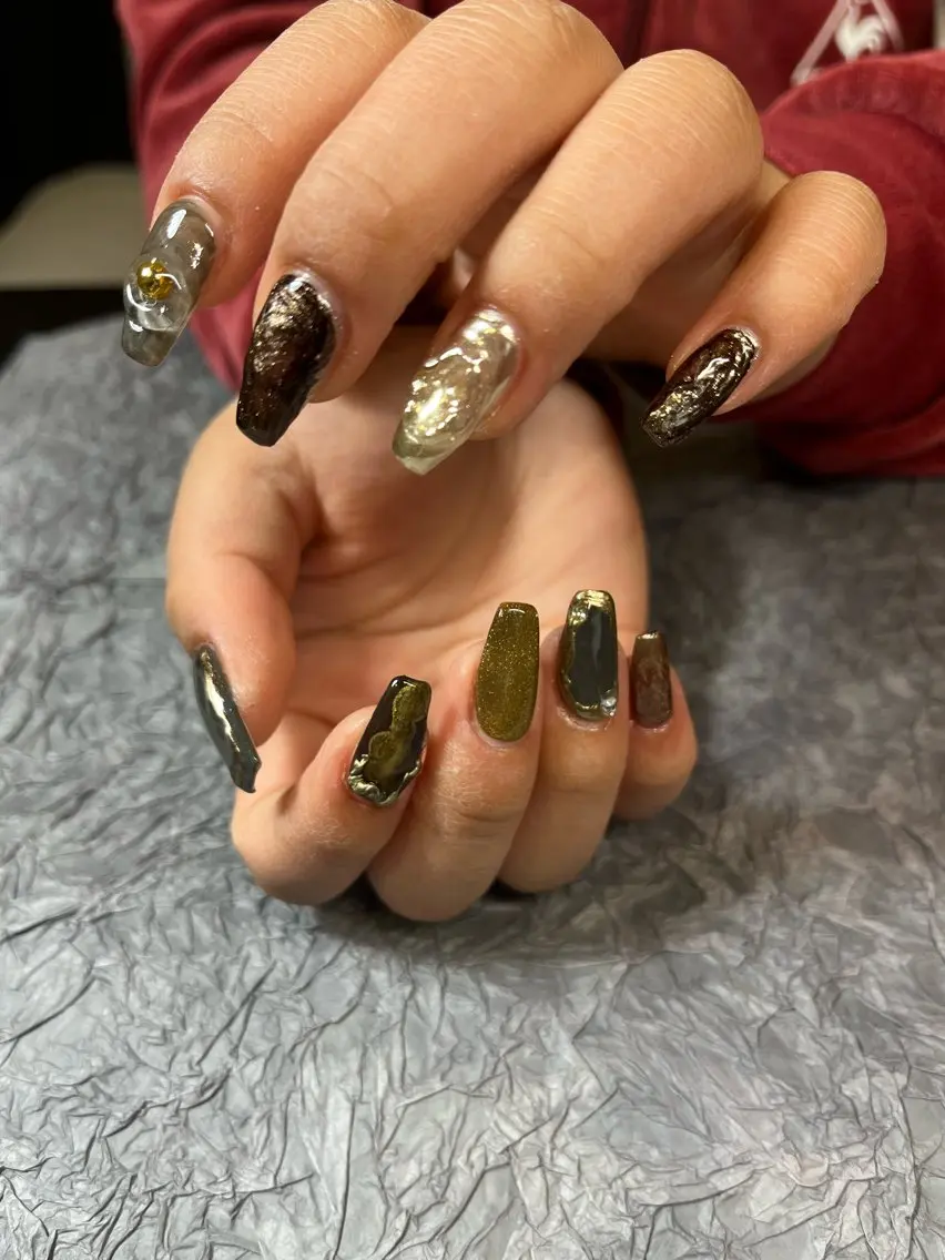 ネイル S. SAYAのネイルデザイン