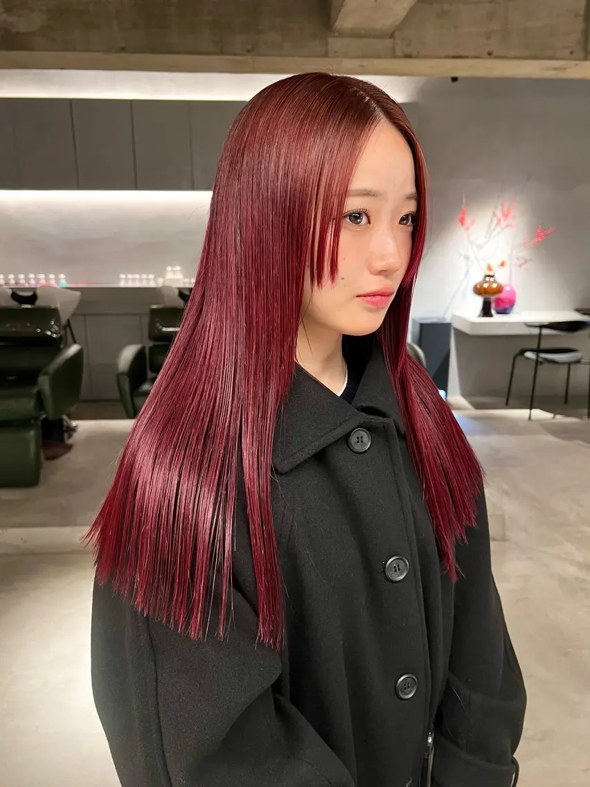 ロング カラー ヘアカラー トリートメント 宮川 日菜子のヘアスタイル