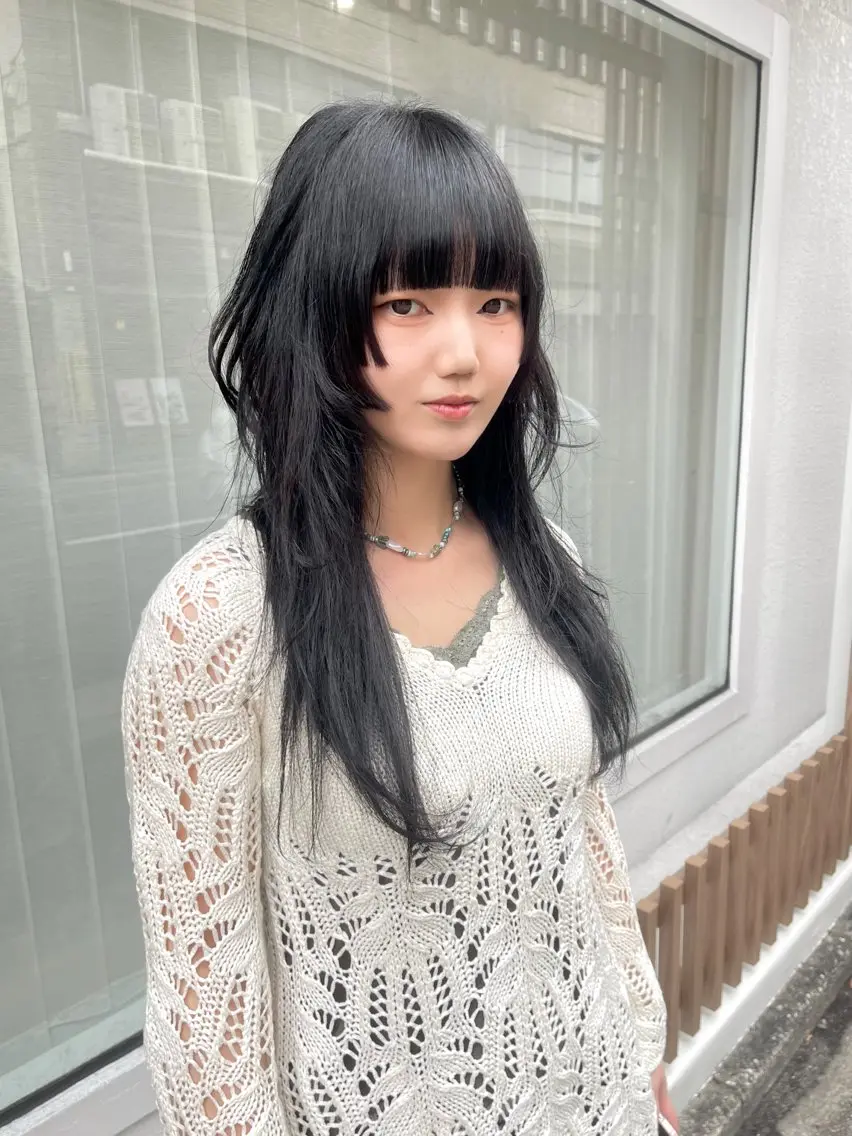 ロング レイヤーカット ロング ワイドバング カット ヘアカラー トリートメント 5/29当日予約可 似合わせレイヤー矢作のヘアスタイル