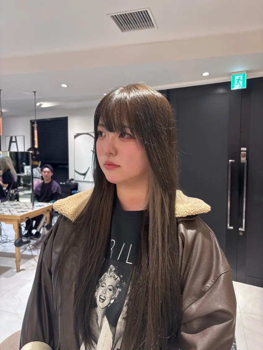 ロング ヘアカラー 莉瑠 / ボブモデル募集🐃のヘアスタイル