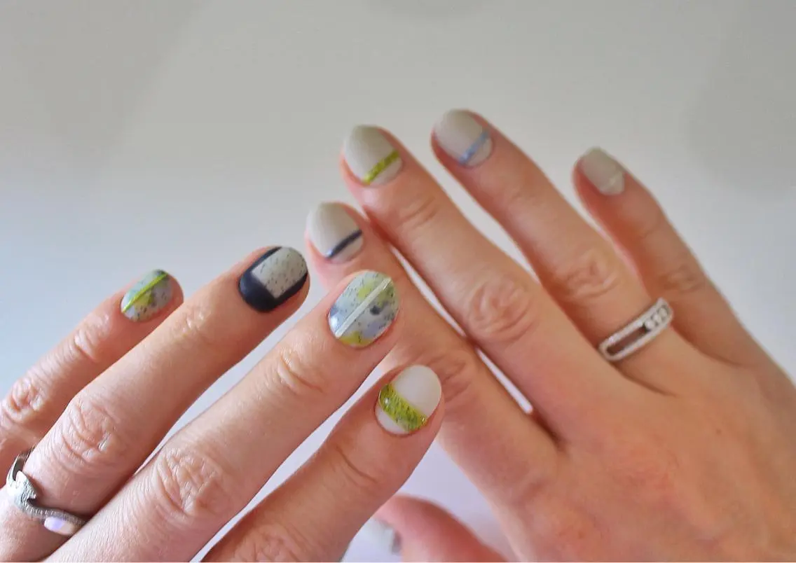 ショート ネイル ハンドネイル Baku Nailsのネイルデザイン
