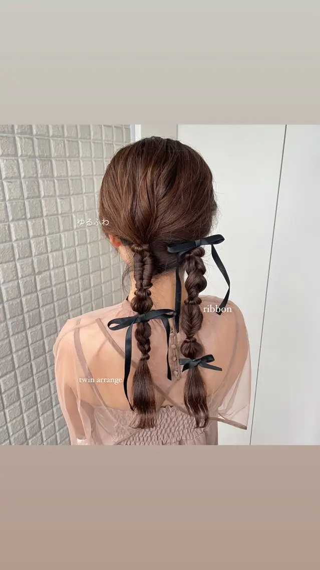 ヘアアレンジ 結婚式・ブライダル 艶感カラー/オリーブ アレンジ：♡のヘアスタイル