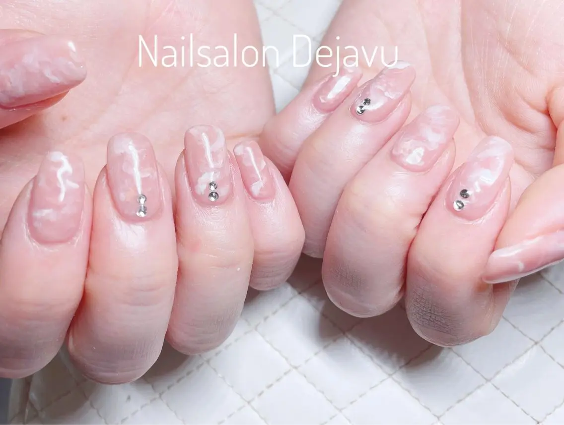 ネイル アートネイル ジェルネイル 大理石ネイル(マーブル) ワンカラーネイル ストーンネイル Nail salon Dejavu 🌿のネイルデザイン