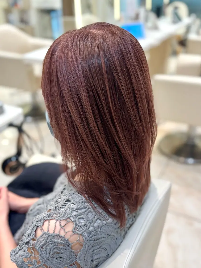 ミディアム カラー ベージュカラー ハイライトカラー ピンクカラー ピンクベージュ ハイライト カット ヘアカラー MIHO/透明感 カラー/似合わせ✂️のヘアスタイル