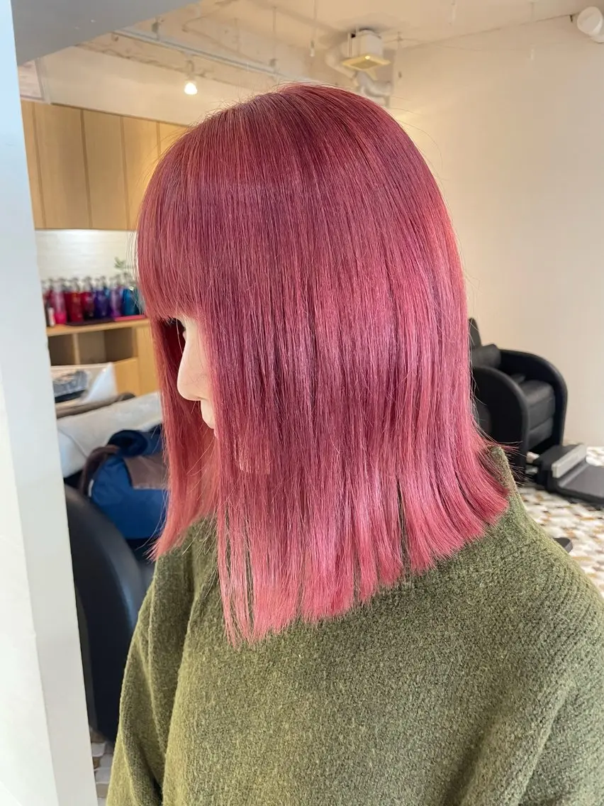 ミディアム カラー 切りっぱなしボブ ピンクカラー ボブ ヘアカラー トリートメント 平澤 萌香のその他イメージ