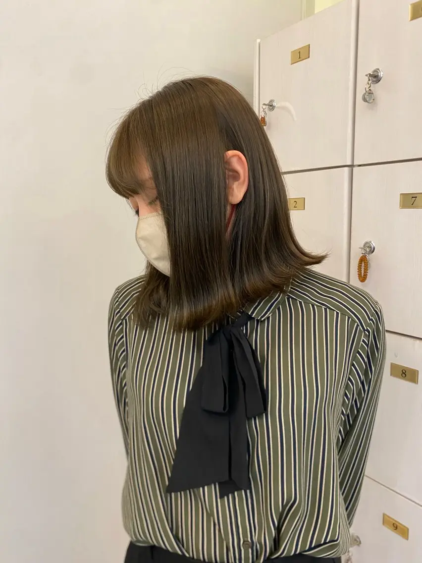 カラー ベージュカラー ブリーチ 透明感カラー ブリーチなしカラー オリーブベージュ ヘアカラー ayano/浦安 /デザインカラーのヘアスタイル