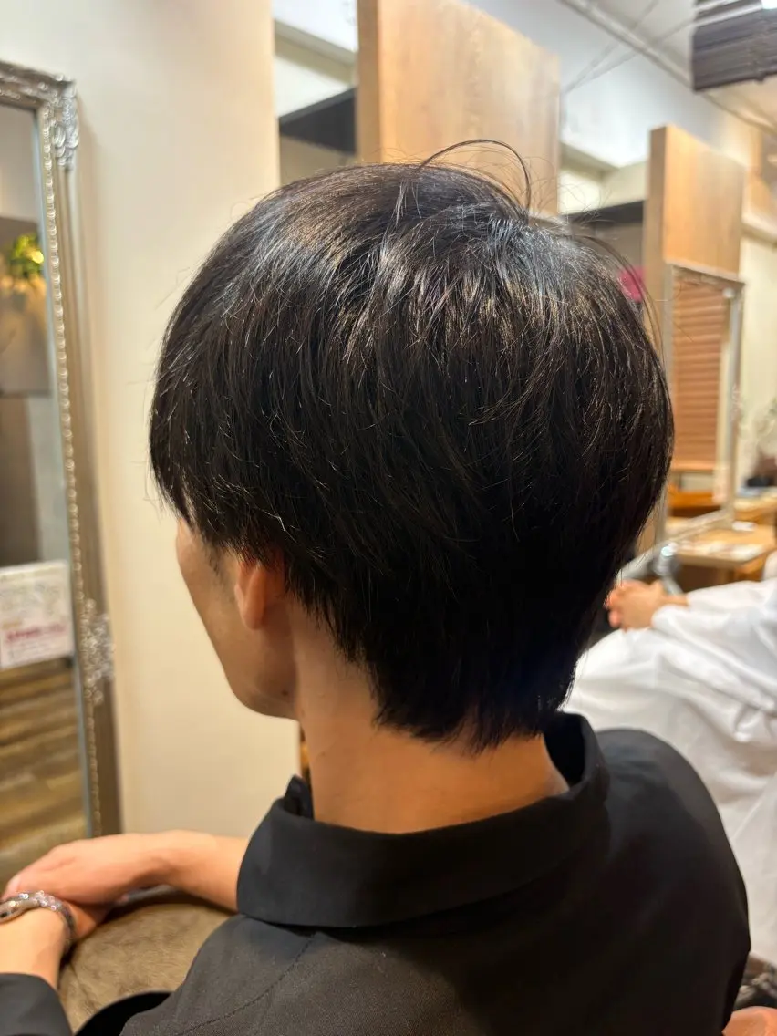 カット 小松 美咲のヘアスタイル