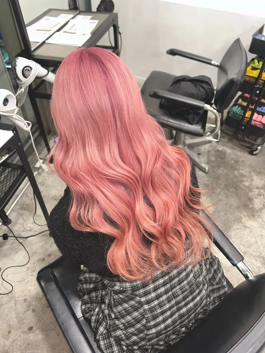 ロング カラー ヘアアレンジ ヘアカラー 🎀ブリーチ×艶髪 🎀 ♡さや♡のヘアスタイル